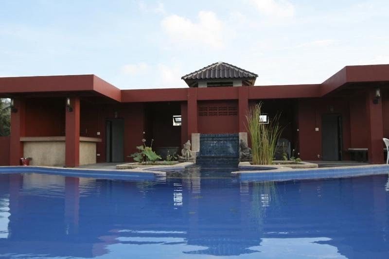 Phuket Heritage Hotel Karon Exterior photo